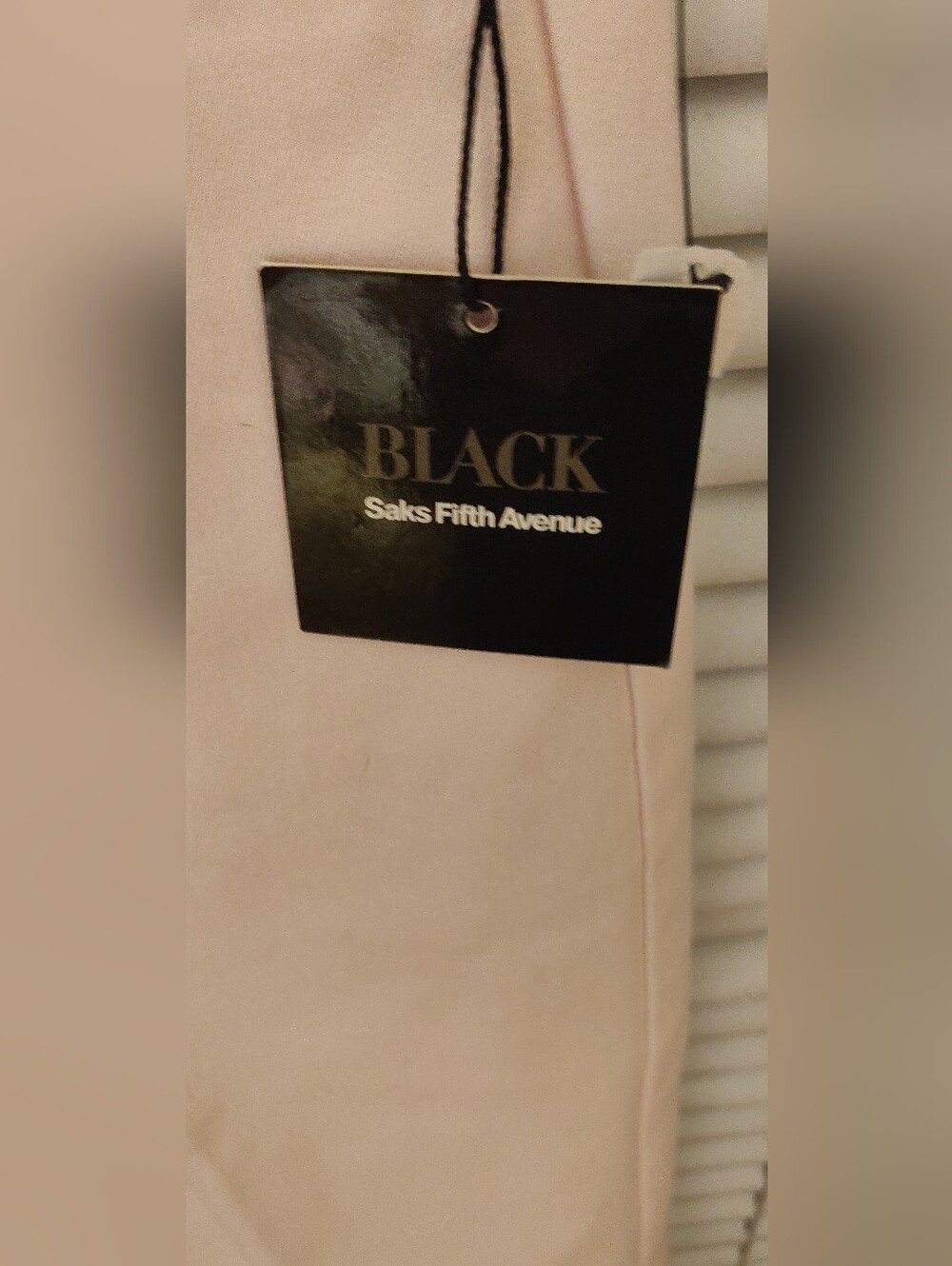 Saks Fifth Avenue Black Label Soft Light Pink Bermuda Shorts NWT - Picture 3 of 11
